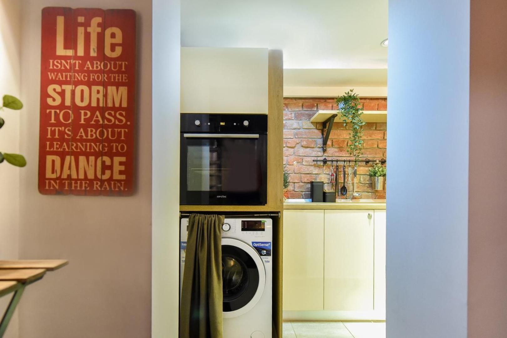 Central Comfort - Duplex-Style Studios On Regina Elisabeta Bucareste Quarto foto