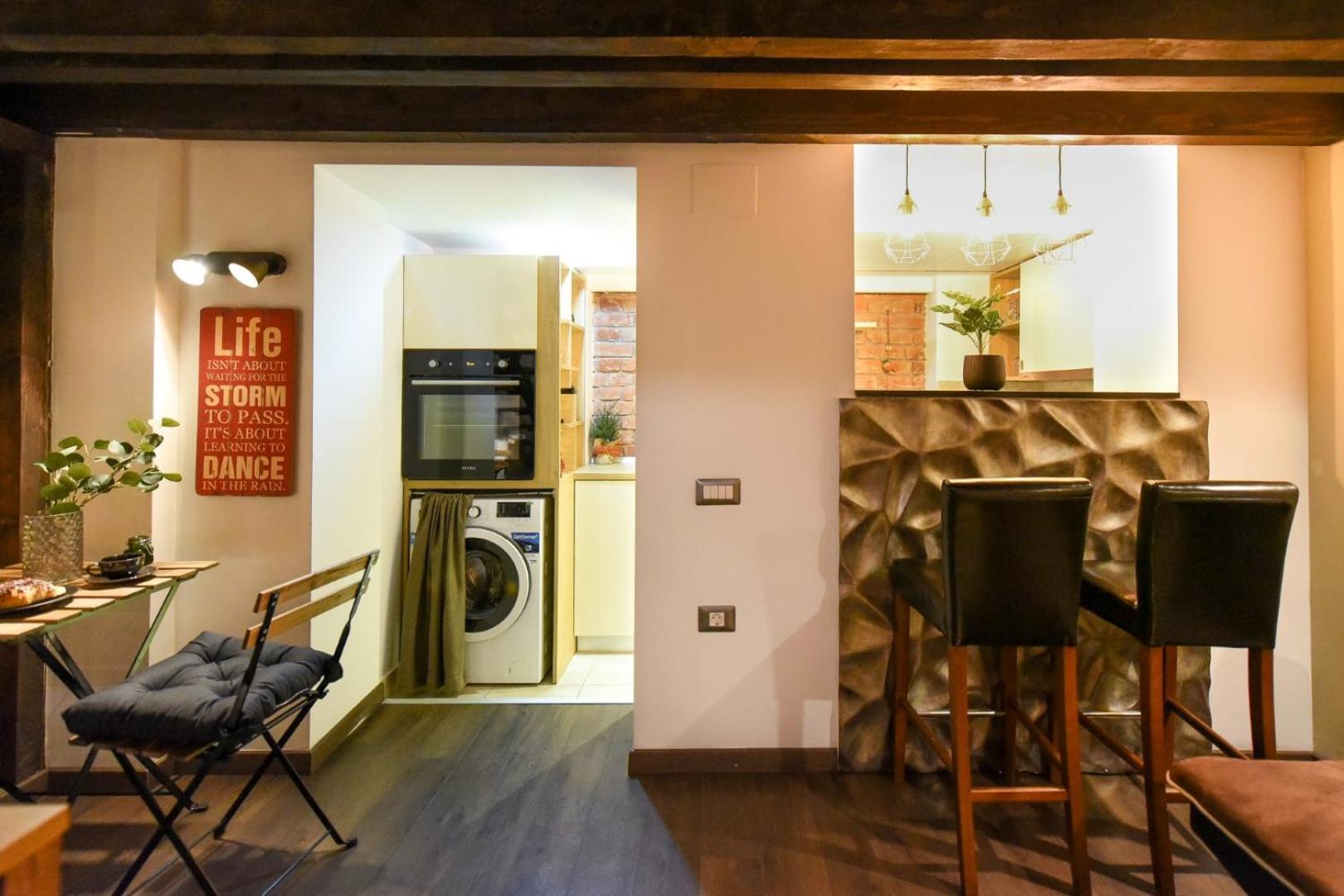 Central Comfort - Duplex-Style Studios On Regina Elisabeta Bucareste Quarto foto
