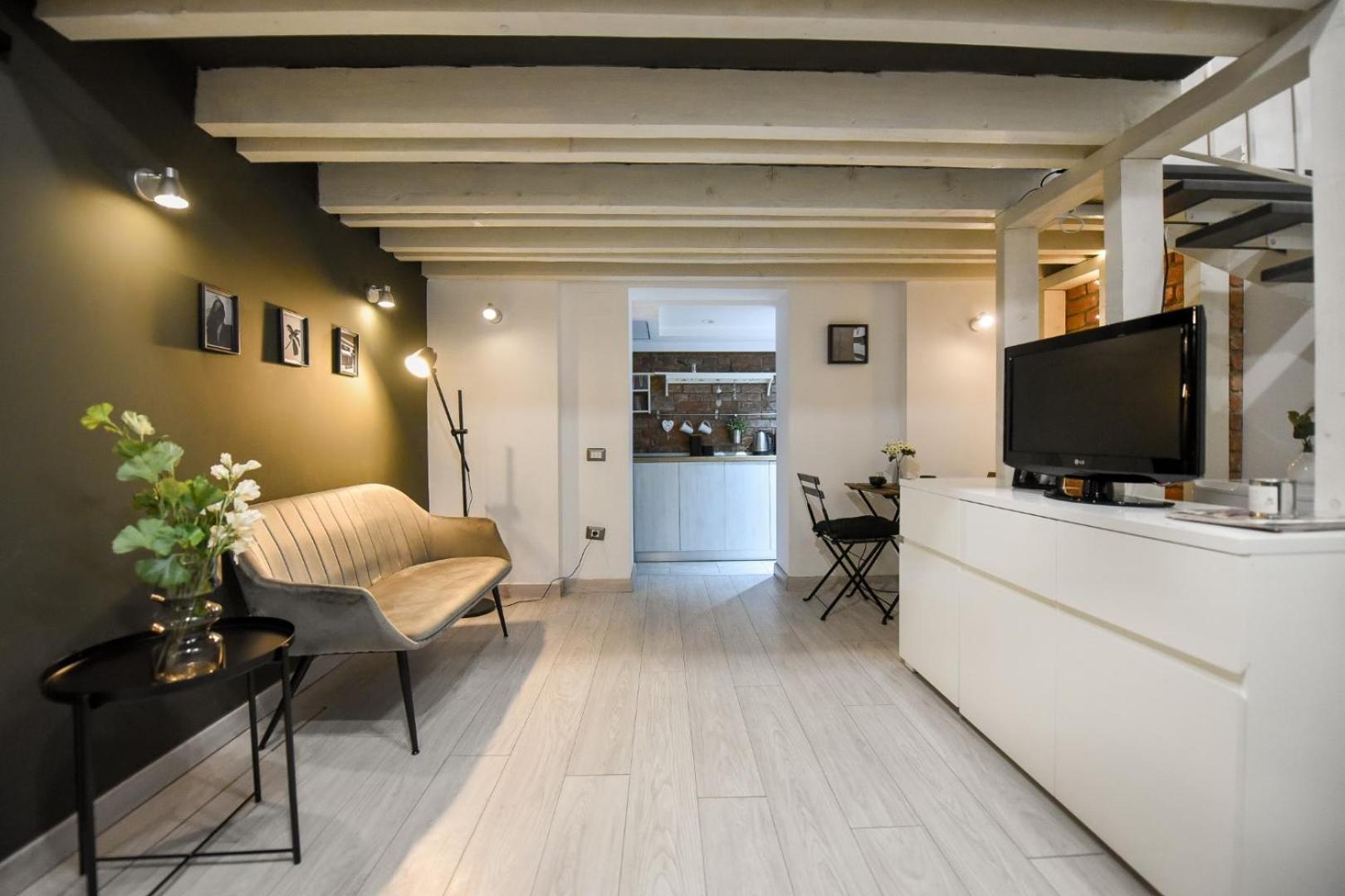 Central Comfort - Duplex-Style Studios On Regina Elisabeta Bucareste Quarto foto
